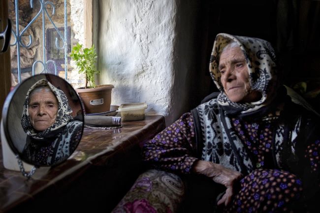2021/03/1616409848_3._durmus_ceyhan_-_kadin_bir_gun_degil_her_gun.jpg
