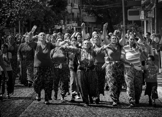 2021/03/1616409862_2._Ismet_danyeli_-_kadin_bir_gun_degil_her_gun.jpg