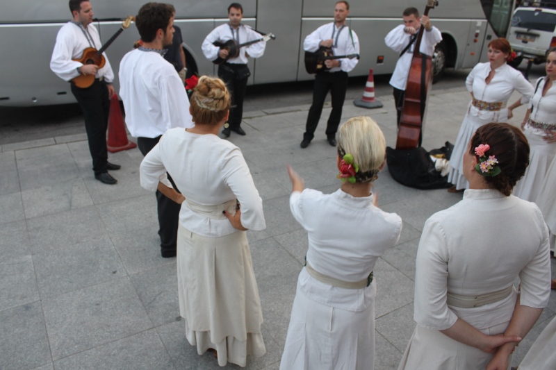 2024/06/1718568921_v._Istanbul_folk_halk_muzigi_festivali_ve_basin_bayrami_acikhava_konseri008.jpg