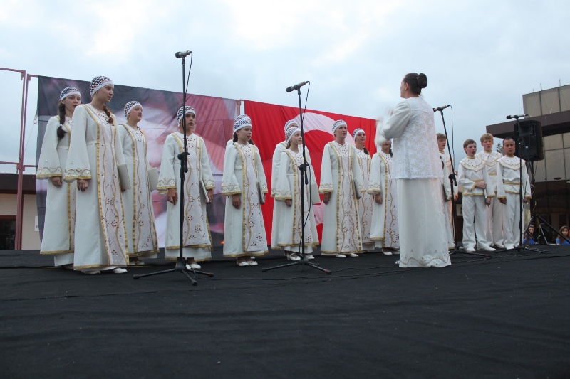 2024/06/1718568927_v._Istanbul_folk_halk_muzigi_festivali_ve_basin_bayrami_acikhava_konseri051.jpg