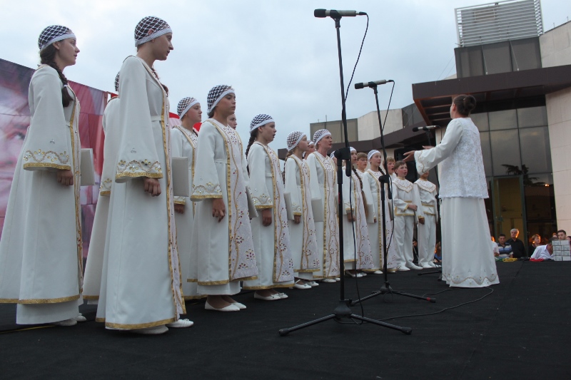 2024/06/1718568927_v._Istanbul_folk_halk_muzigi_festivali_ve_basin_bayrami_acikhava_konseri053.jpg