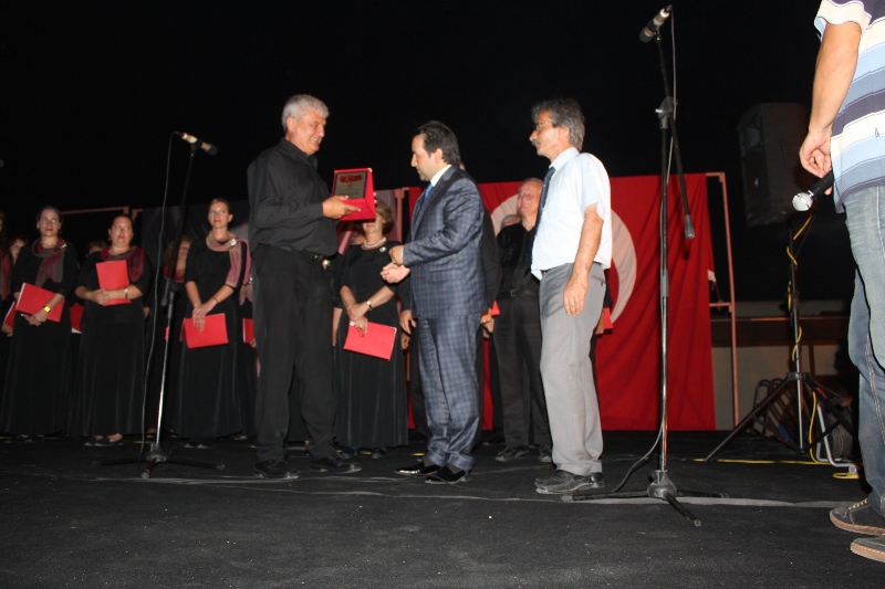 2024/06/1718568927_v._Istanbul_folk_halk_muzigi_festivali_ve_basin_bayrami_acikhava_konseri085.jpg