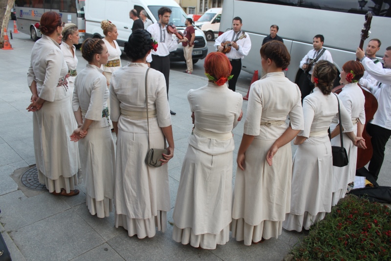 2024/06/1718568928_v._Istanbul_folk_halk_muzigi_festivali_ve_basin_bayrami_acikhava_konseri006.jpg