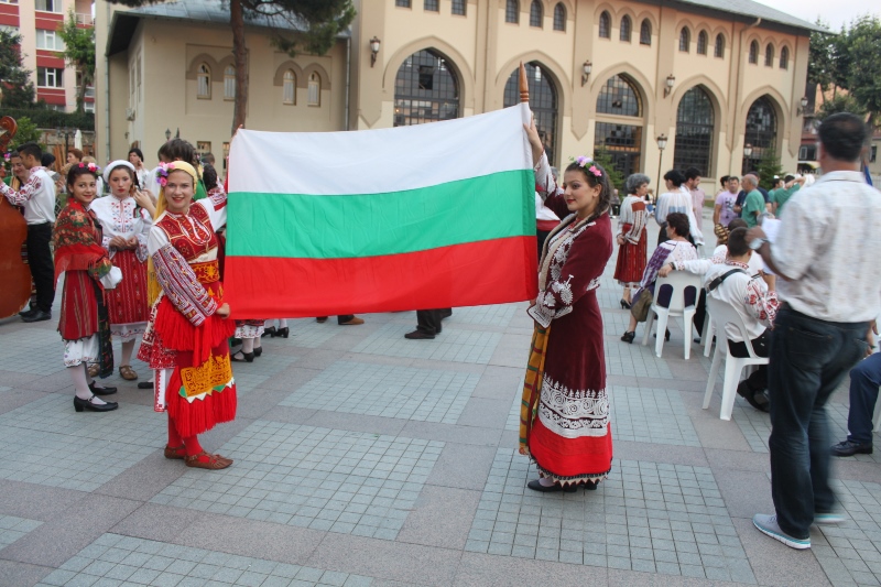 2024/06/1718568928_v._Istanbul_folk_halk_muzigi_festivali_ve_basin_bayrami_acikhava_konseri017.jpg