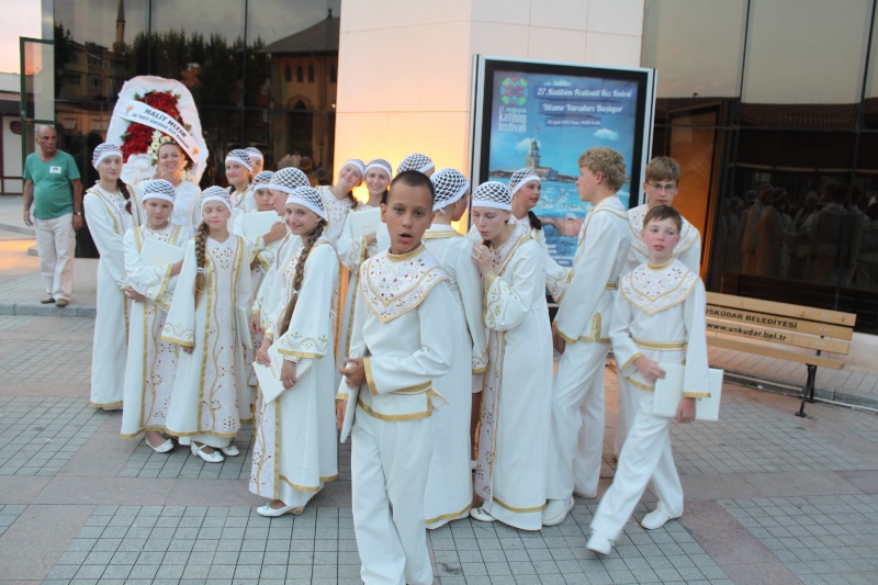2024/06/1718568928_v._Istanbul_folk_halk_muzigi_festivali_ve_basin_bayrami_acikhava_konseri022.jpg
