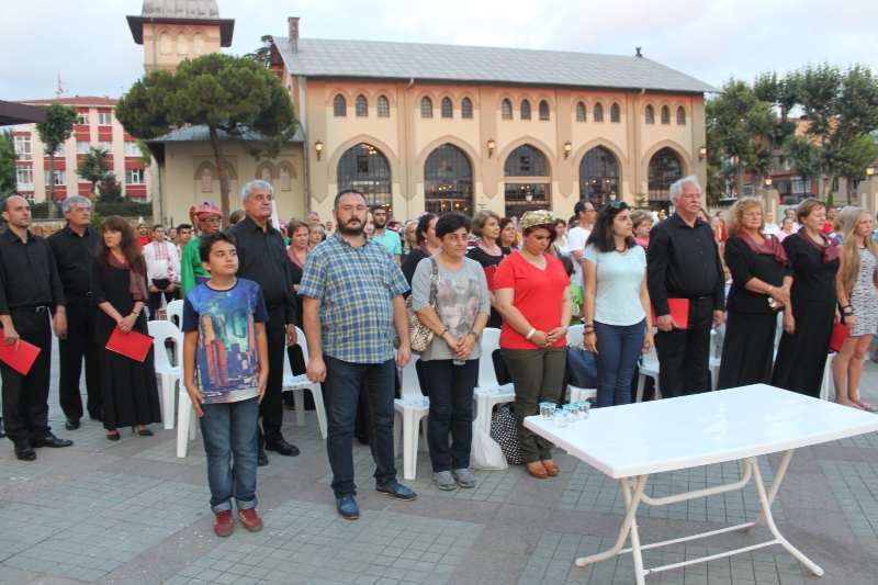 2024/06/1718568928_v._Istanbul_folk_halk_muzigi_festivali_ve_basin_bayrami_acikhava_konseri027.jpg