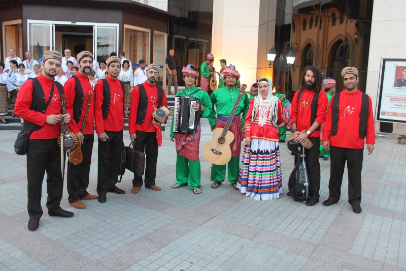 2024/06/1718568929_v._Istanbul_folk_halk_muzigi_festivali_ve_basin_bayrami_acikhava_konseri025.jpg