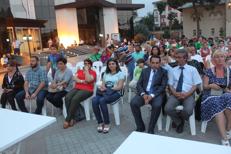 2024/06/1718568929_v._Istanbul_folk_halk_muzigi_festivali_ve_basin_bayrami_acikhava_konseri061.jpg