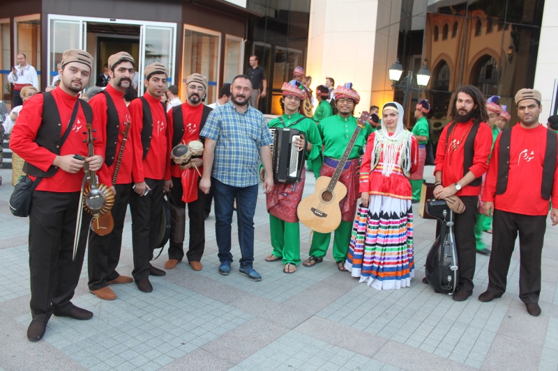 2024/06/1718568930_v._Istanbul_folk_halk_muzigi_festivali_ve_basin_bayrami_acikhava_konseri026.jpg