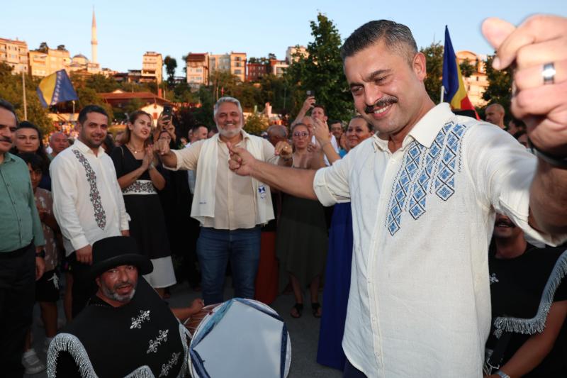 2024/07/1722404261_35._uluslararasi_sile_bezi_kultur_ve_sanat_festivali_basladi_-1.jpg