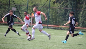 RÜZGARLIBAHÇESPOR 4-0'DAN MAÇI ÇEVİRİP TEK PUANLA DÖNDÜ 4-4