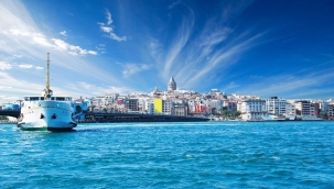 SOĞUK VE YAĞIŞLI HAVA İSTANBUL'U TERK EDİYOR