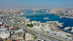 YENİDEN DÜZENLENEN EMİNÖNÜ MEYDANI AÇILDI