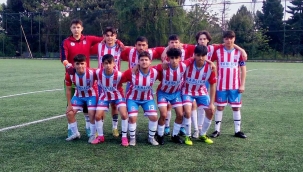 KANLICA GENÇLERİNDE GALİBİYET SEVİNCİ VAR 4-1