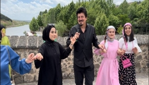 EKİN AKKAŞ'IN DİYARBAKIR'DA ŞARKI LANSMANI