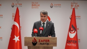 KARAMAHMUTOĞLU: "KONUŞMAYAN, DÜŞÜNMEYEN, DÜŞÜNDÜĞÜNÜ SÖYLEMEYEN BİR TÜRKİYE'YE DOĞRU GÖTÜRÜLÜYORUZ."