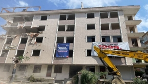ÇÖKME RİSKİ TAŞIYAN 1556 BİNA TESPİT EDİLDİ