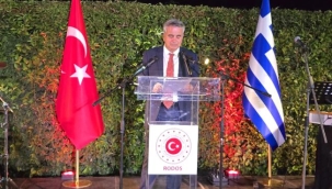 RODOS'TAKİ CUMHURİYET KUTLAMALARINDA DOSTLUKLAR PEKİŞTİ