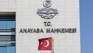  AYM ESNAF SANATKARLAR 5362 DE DEĞİŞİKLİK İPTAL KARARINDA 2. MADDE İLE DEMORASİ DERSİ VERDİ. 
