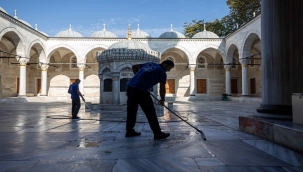 İSTANBUL'UN CAMİLERİ KADİR GECESİNE HAZIR