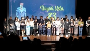 16. SAVAŞ DİNÇEL TİYATRO ÖDÜLLERİ SANATÇININ DOĞUM GÜNÜNDE SAHİPLERİNİ BULDU!