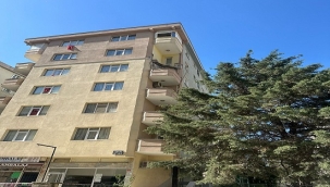 KADIKÖY'DE BULUNAN BİNADA BALKON ÇÖKMESİ HAKKINDA BİLGİLENDİRME