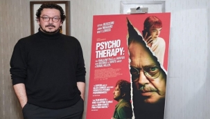 TOLGA KARAÇELİK'İN  YENİ FİLMİ "SAYKOTERAPİ" NEW YORK'TA VİZYONA GİRDİ