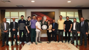 BEYKOZ BELEDİYESİ HENTBOL TAKIMINDAN ÖZEL BİR ZİYARET VARDI