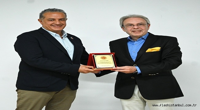 TEKNİKERLER AĞIZ VE DİŞ SAĞLIĞI TEKNOLOJİ GÜNLERİNDE BULUŞTU