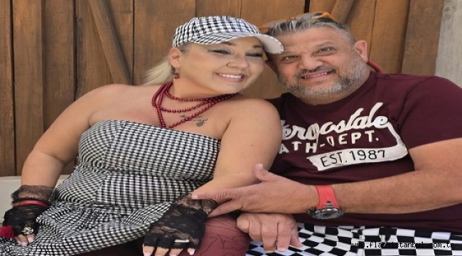 ÜLKÜ GÖZEN STEWART VE JAMES OĞUZ AMERİKA'DA NASRETTİN HOCA VAKFI'NI KURDU