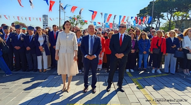 ÜSKÜDAR'DA 19 MAYIS ATATÜRK'Ü ANMA GENÇLİK VE SPOR BAYRAMI ETKİNLİKLERLE KUTLANDI