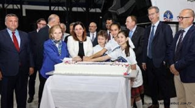 UZAY KAMPI TÜRKİYE, 25 YILDA 300 BİN UZAY MERAKLISINA İLHAM VERDİ