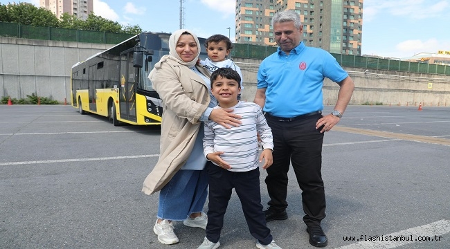 İETT İKİ ÇOCUĞU AİLESİNE KAVUŞTURDU 