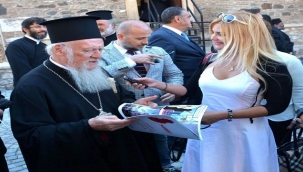 BARTHOLOMEOS'TAN DUA, SAKIZ'DAN DESTEK: "İZMİR'İN YANINDAYIZ"