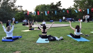 BEŞİKTAŞ'TA ZUMBA, PİLATES VE YOGA ETKİNLİKLERİ BAŞLIYOR