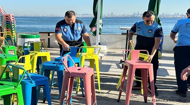 BÜYÜKADA'DA YOLLARLA KALDIRIMLARIN İŞGALİNE SON VERİLDİ