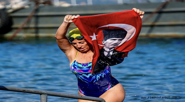 30 AĞUSTOS'TA 30 SAATLİK YÜZME PERFORMANS