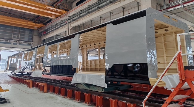 İBB HEM METRO HATLARI HEM METRO ARAÇLARI YAPIYOR