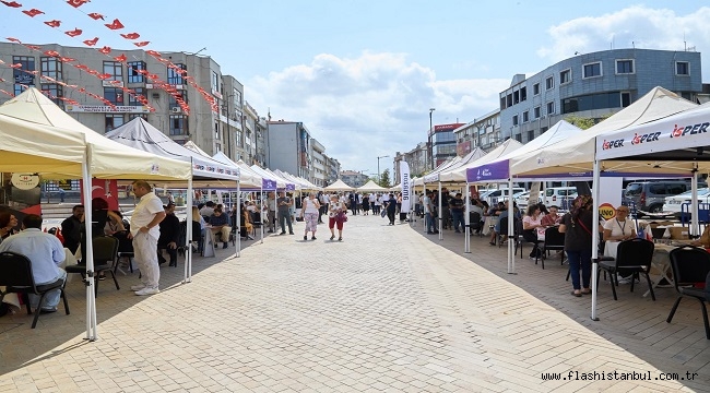 MALTEPE'DE İŞ ARAYANLAR İŞVERENLERLE BULUŞTU