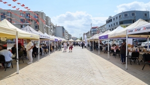 MALTEPE'DE İŞ ARAYANLAR İŞVERENLERLE BULUŞTU