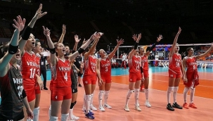 FİLENİN SULTANLARI SLOVENYA'YI DA 3-0 GEÇTİ