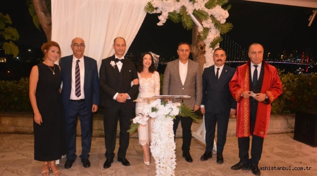 Gazeteci Tevfik Erk'in oğlu Tahsin  Erk ê Görkemli Bir Düğün