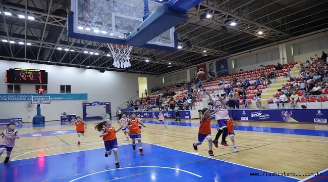 İBB SPOR OKULLARI'NDA YENİ SEZON BAŞLADI