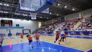 İBB SPOR OKULLARI'NDA YENİ SEZON BAŞLADI