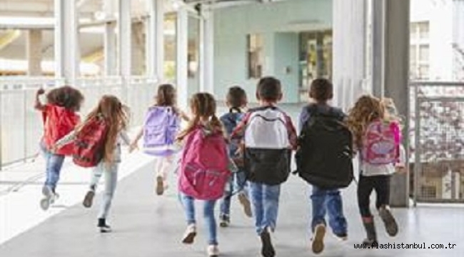 KLİNİK PSİKOLOG AYŞE TOPAK UYARIYOR: "OKULA DÖNÜŞ SÜRECİNDE HATALAR YAPMAYIN!"