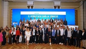 3. KORUYUCU SAĞLIK ZİRVESİ YOĞUN İLGİ VE KATILIMLA GERÇEKLEŞTİRİLDİ
