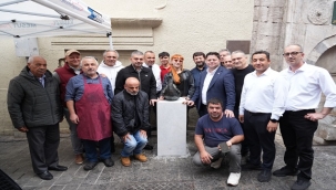 KADIKÖY'ÜN MASKOTU RODİ YENİDEN ÇARŞI'DA