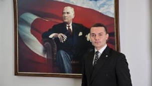 ÖZHELVACI: "EN BÜYÜK SORUMLULUĞUMUZ CUMHURİYETİ GELECEĞE TAŞIMAKTIR"