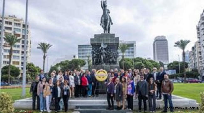 EGELİ DİŞ HEKİMLERİ: "ULU ÖNDERİN AÇTIĞI ÇAĞDAŞLIK YOLUNDA MESLEĞİMİZİ İCRA EDİYORUZ"
