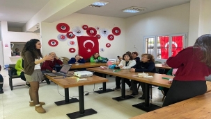 İZDO KONAK ENGELSİZ YAŞAM KÖYÜ'NDE AĞIZ VE DİŞ SAĞLIĞI EĞİTİM VERDİ